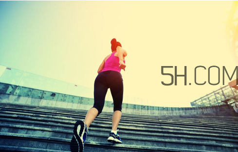 跑步后大腿肌肉酸痛怎么辦？運動后腰疼是怎么回事？