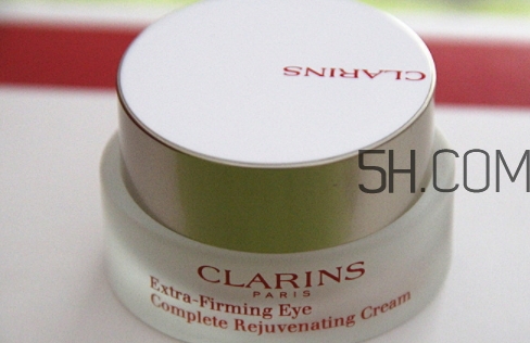 嬌韻詩有幾款眼霜？嬌韻詩眼霜哪款好用