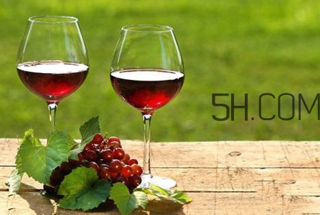 葡萄酒是不是時(shí)間越長(zhǎng)越好？葡萄酒是甜的嗎