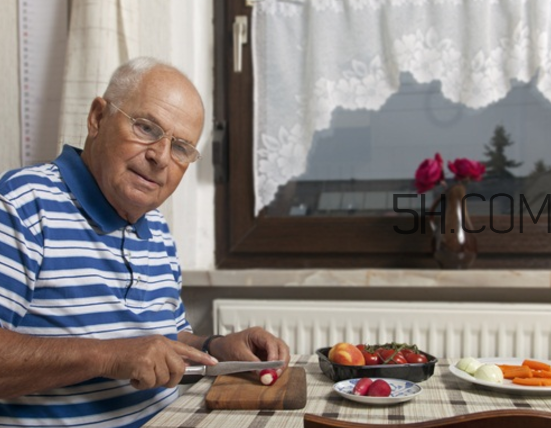 肺結(jié)核會(huì)傳染嗎？肺結(jié)核的痰是什么顏色的？