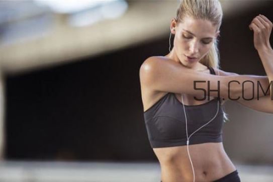 穿松糕鞋能跑步嗎？早上跑步夠長高嗎？