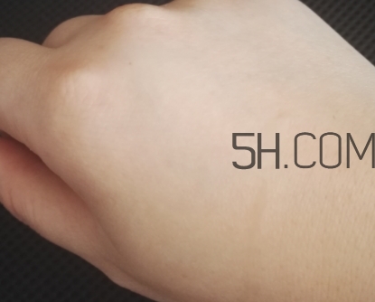 雅詩蘭黛肌底微精華多少錢？雅詩蘭黛肌底微精華專柜價格