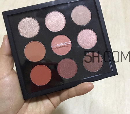 mac burgundy九色眼影盤(pán)眼妝畫(huà)法教程 mac burgundy九色眼影盤(pán)眼妝畫(huà)法教程