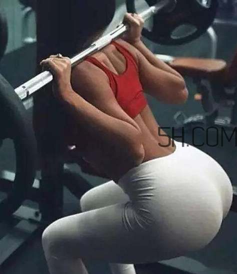 深蹲屁股疼是什么原因？運(yùn)動后肚皮痛是怎么回事？