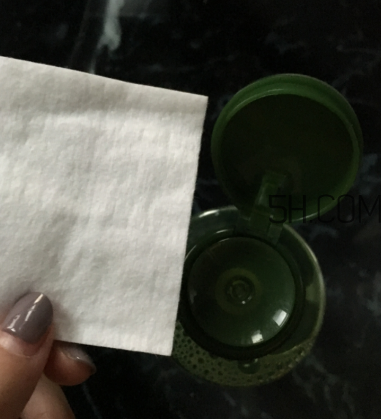 悅詩風吟綠茶精萃保濕卸妝液有幾種_怎么選