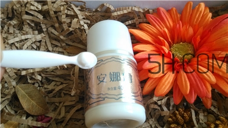 迷奇安娜霜和海藍(lán)之謎精華面霜哪個好? 迷奇安娜霜和海藍(lán)之謎精華面霜哪個好?