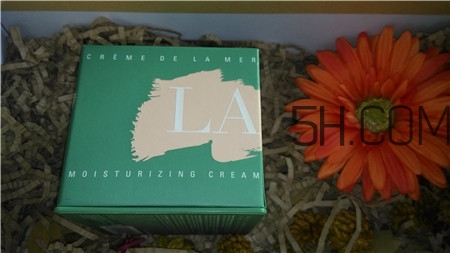 迷奇安娜霜和海藍(lán)之謎精華面霜哪個好? 迷奇安娜霜和海藍(lán)之謎精華面霜哪個好?