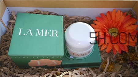 迷奇安娜霜和海藍(lán)之謎精華面霜哪個好? 迷奇安娜霜和海藍(lán)之謎精華面霜哪個好?