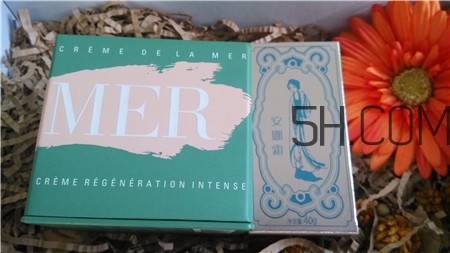 迷奇安娜霜和海藍(lán)之謎精華面霜哪個好? 迷奇安娜霜和海藍(lán)之謎精華面霜哪個好?