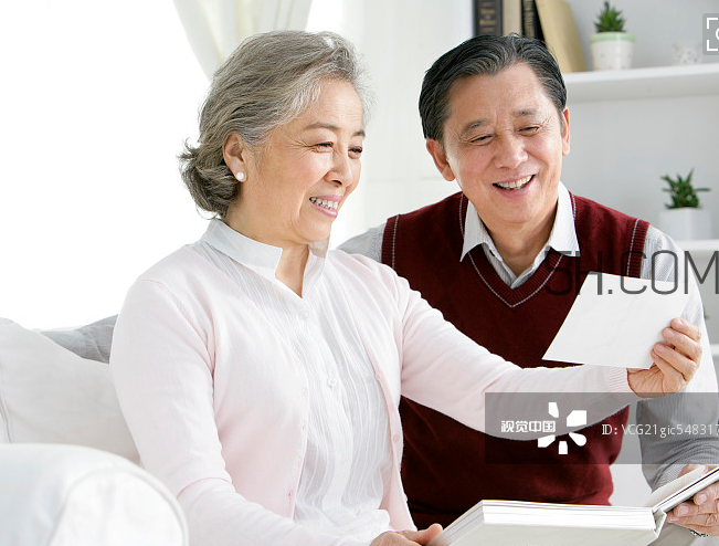 頸椎病會(huì)引起頭痛嗎？頸椎病會(huì)引起頭暈嗎？