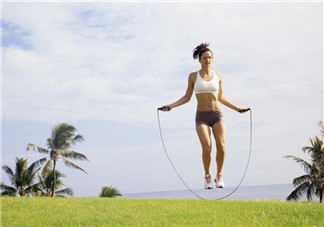 運(yùn)動(dòng)后多久才能吃東西？跳繩減肥的注意事項(xiàng)