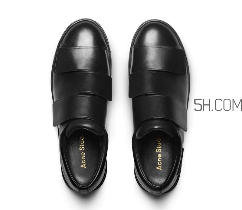 小黑鞋搭配什么褲子好看_小黑鞋搭配什么顏色褲子 小黑鞋搭配什么褲子好看_小黑鞋搭配什么顏色褲子