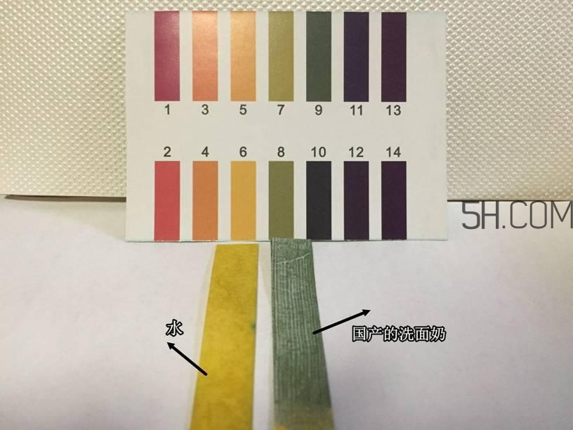 彼得羅夫娃娃臉面霜和嬌韻詩瘦臉精華哪個好? 彼得羅夫娃娃臉面霜和嬌韻詩瘦臉精華哪個好?