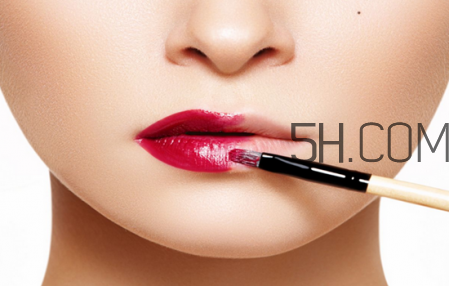 雅頓唇膏怎么樣 雅頓唇膏孕婦能用嗎 雅頓唇膏怎么樣 雅頓唇膏孕婦能用嗎