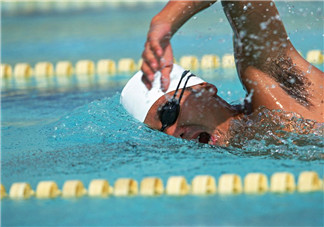 游泳后要滴眼藥水嗎？游泳后馬上吃東西好嗎？