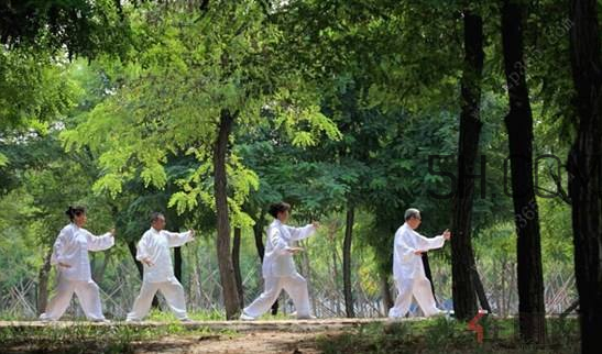 秋天運(yùn)動(dòng)養(yǎng)生要注意什么？秋季養(yǎng)生小常識(shí)