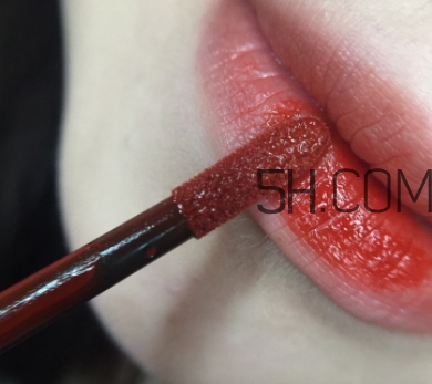 番茄南瓜色是什么顏色的口紅？番茄南瓜色口紅推薦