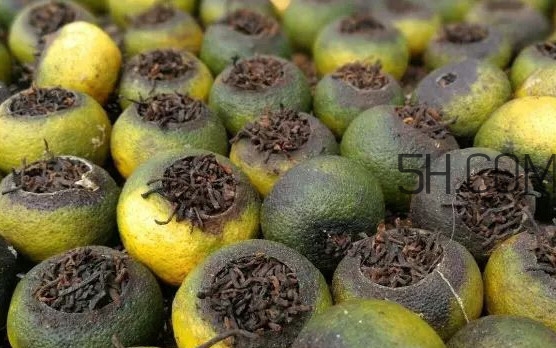 小青柑和大紅柑的區(qū)別 小青柑和陳皮普洱茶的區(qū)別 小青柑和大紅柑的區(qū)別 小青柑和陳皮普洱茶的區(qū)別