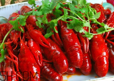 2018年小龍蝦多少錢一斤？2018年養(yǎng)殖小龍蝦的前景