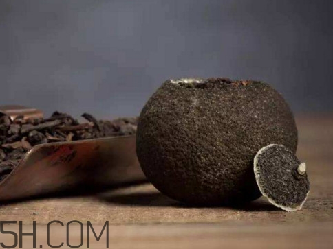 為什么喝小青柑普洱茶喉嚨痛？小青柑什么時(shí)候喝好