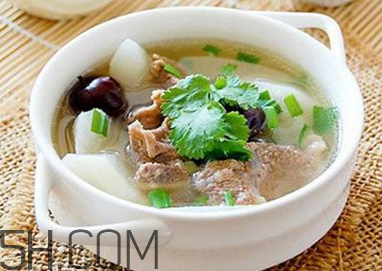 秋燥喝什么湯好？秋季適合吃什么肉？