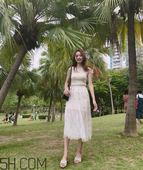 歐時力衣服尺碼偏大嗎？歐時力衣服可以退嗎？