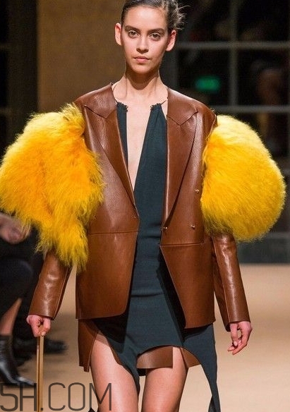 焦糖色是什么顏色？焦糖色是冷色還是暖色