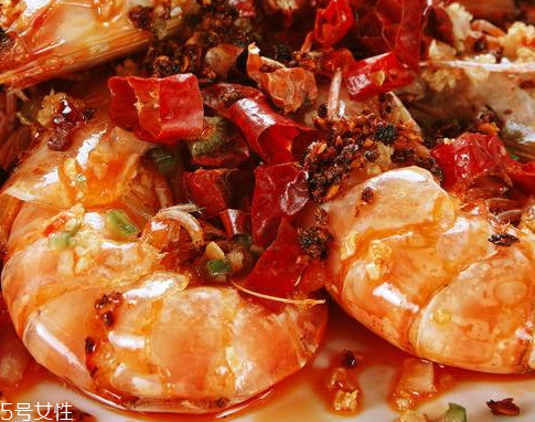 孕婦可以吃香辣蝦嗎？孕婦吃香辣蝦好嗎？