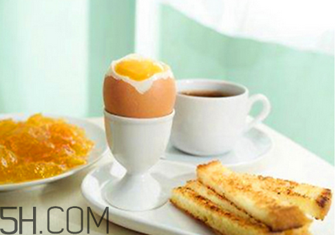 秋天吃什么蔬菜比較好？秋天喝蜂蜜的注意事項(xiàng)