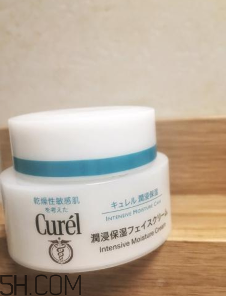 珂潤(rùn)面霜怎么樣？珂潤(rùn)面霜好用嗎？