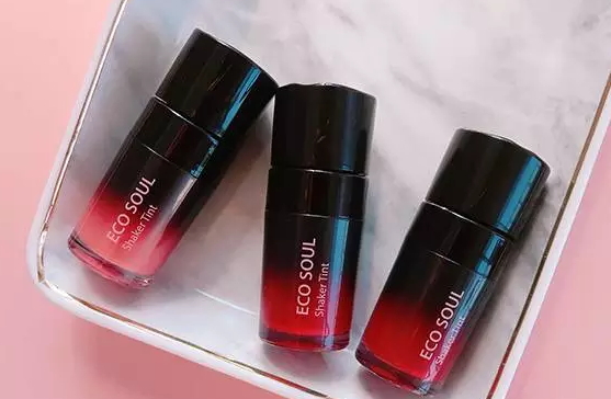 the saem得鮮搖搖樂唇釉色號(hào) 得鮮搖搖樂唇釉試色 the saem得鮮搖搖樂唇釉色號(hào) 得鮮搖搖樂唇釉試色