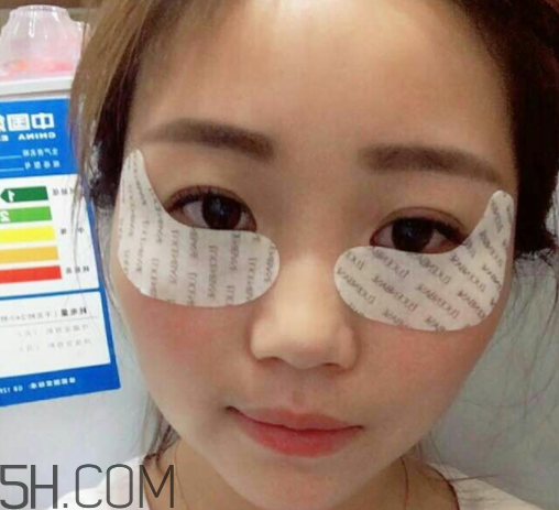 透真眼貼膜貼多長時(shí)間 透真眼貼膜怎么樣 透真眼貼膜貼多長時(shí)間 透真眼貼膜怎么樣