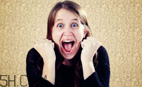 肝火旺可以泡腳嗎？心火旺和肝火旺的區(qū)別