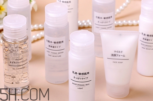 無印良品卸妝油哪款好？無印良品卸妝油不同款式適合膚質(zhì)