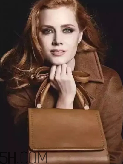 焦糖色是棕色嗎？焦糖色是咖啡色嗎