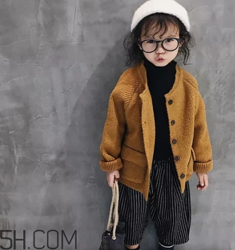 焦糖色適合什么年齡穿？焦糖色適合什么年齡