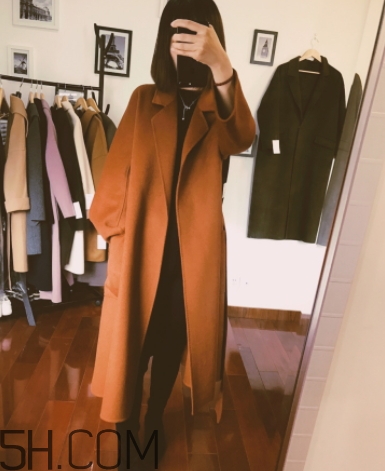 焦糖色適合什么年齡穿？焦糖色適合什么年齡