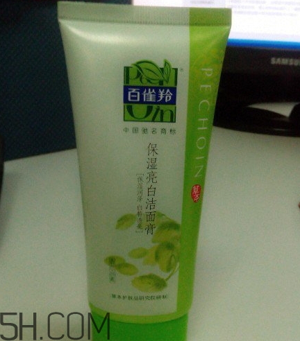 百雀羚洗面奶怎么樣？百雀羚洗面奶是皂基嗎？