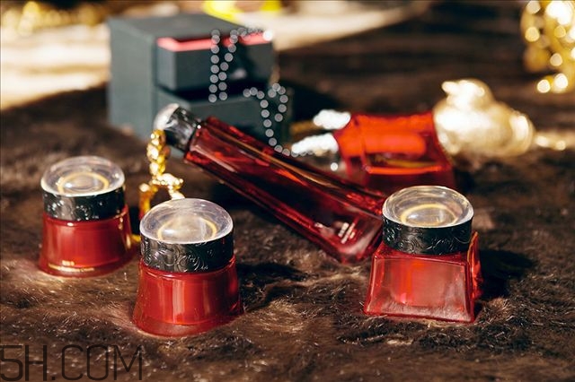 香水開封后可以放多久 過期香水的危害需重視 香水開封后可以放多久 過期香水的危害需重視