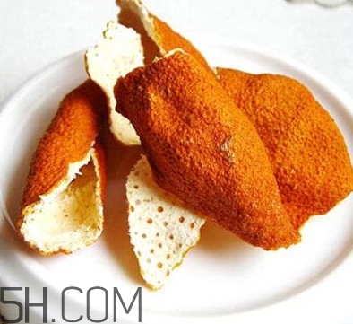 橘子皮有哪些作用？橘子皮等于陳皮嗎