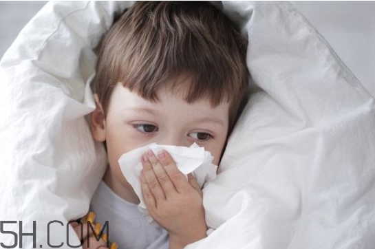 感冒分為哪些癥狀？熱感冒和受涼感冒有哪些不同？