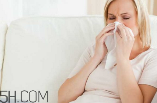 感冒為什么會(huì)耳朵疼？大熱天感冒的癥狀