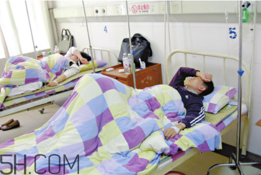 感冒吃什么菜好？感冒需要打點滴嗎？