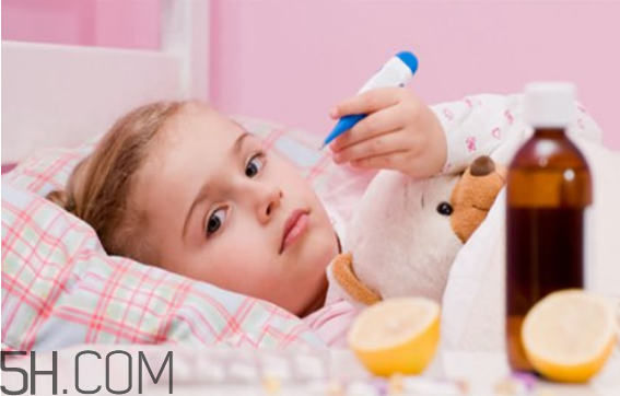 感冒為什么不能喝酒？打點(diǎn)滴有哪些危害？