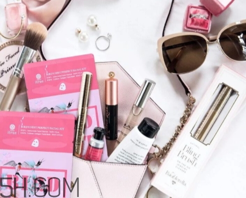 泰國(guó)18歲燕窩面膜怎么樣？18歲燕窩面膜和ray面膜對(duì)比