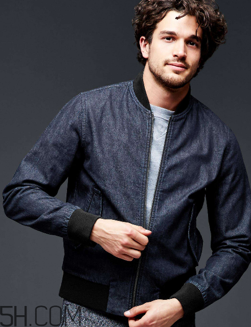 gap衣服貴嗎？gap衣服質(zhì)量怎么樣？