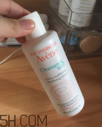 雅漾祛脂爽膚水怎么樣？雅漾祛脂爽膚水測(cè)評(píng)