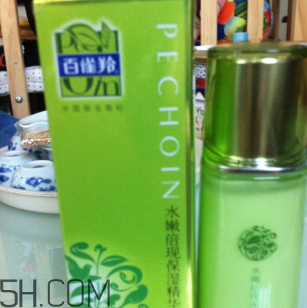 百雀羚乳液怎么打開？百雀羚乳液瓶蓋怎么開