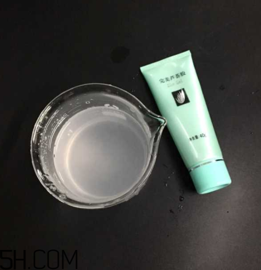 昭貴蘆薈凝膠汁怎么樣？昭貴蘆薈膠和完美蘆薈膠哪個(gè)好？