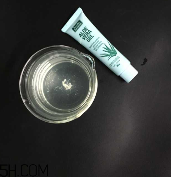 昭貴蘆薈凝膠汁怎么樣？昭貴蘆薈膠和完美蘆薈膠哪個(gè)好？